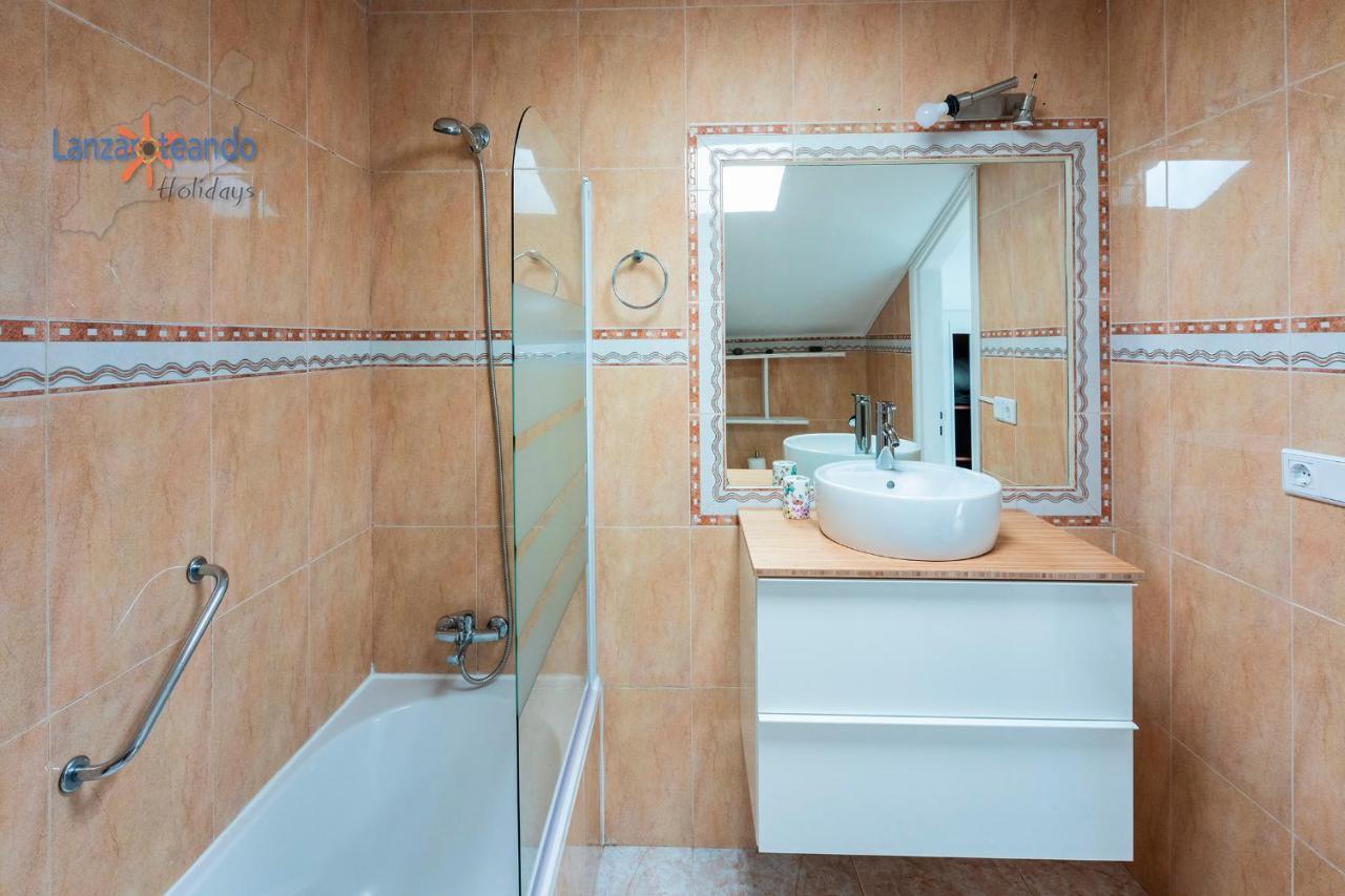 Vivienda Vacacional Sunny - Duplex Apartment 2Beds 2 Baths Costa Teguise Dış mekan fotoğraf